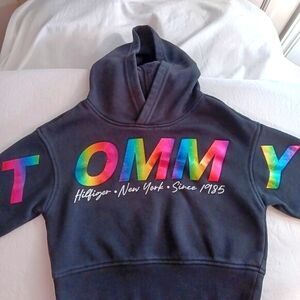 Tommy Hilfiger Black Hoodie Sweatshirt Cropped Colorful Logo Girls Size XS 4-5